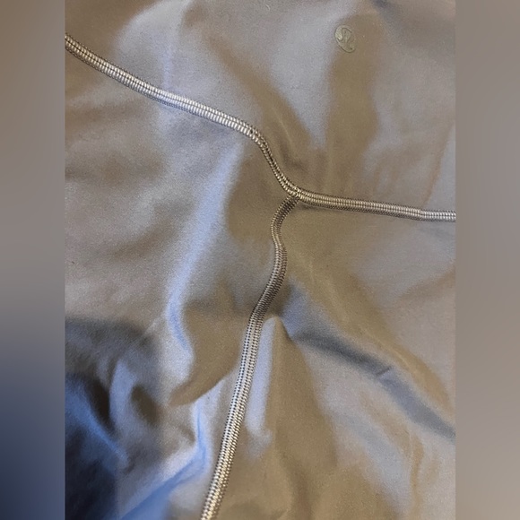 Lululemon align leggins size 6 - Picture 2 of 5